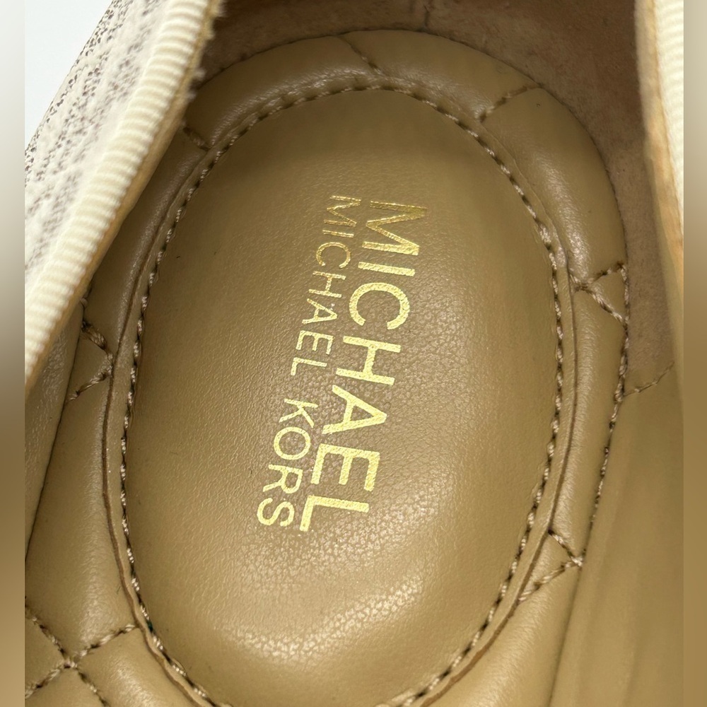 MICHAEL Michael Kors Honey Ballet Flats Vanilla MK Logo Bow Gold Charm 7.5M NIB - Picture 11 of 13